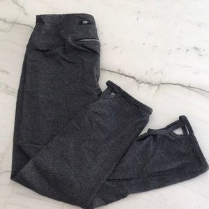 Cropped legging with cute detail & bottom